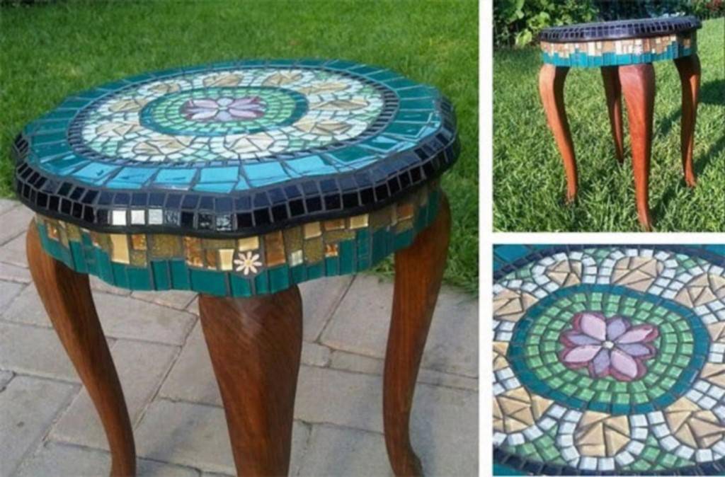 Интересные идеи для интерьера. Поделки из остатков кафеля. Мозайка из битой плитки. Декор мебели обоями. Украшение цветочных горшков мозаикой.