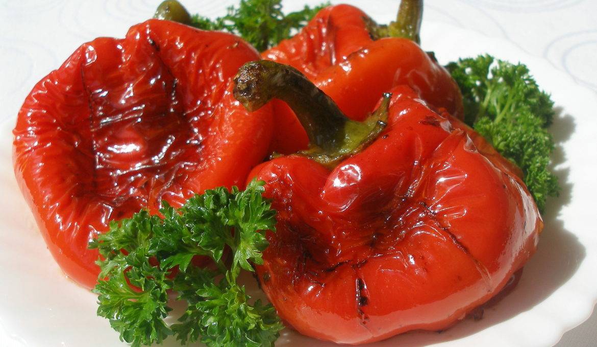 Овощи на мангале вкусно приготовленные на углях - овощной шашлык