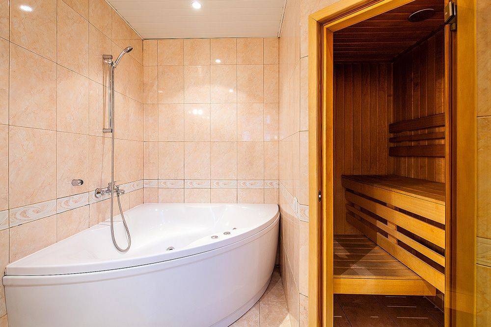 Мой дом – моя баня: 15 шагов, как спастись от жары в квартире без кондиционера