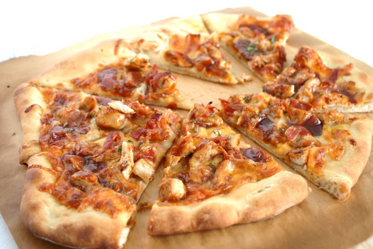 Готовим пиццу на мангале (с иллюстрациями) - еда и выход 2021
