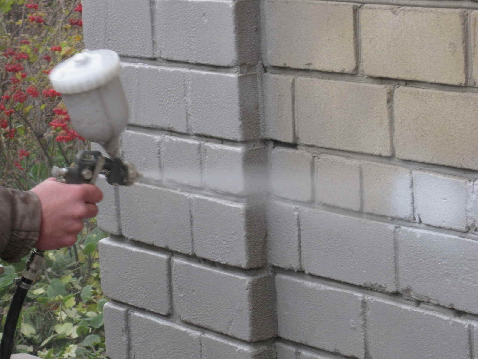 Жидкая теплоизоляция для стен изнутри, снаружи: характеристики