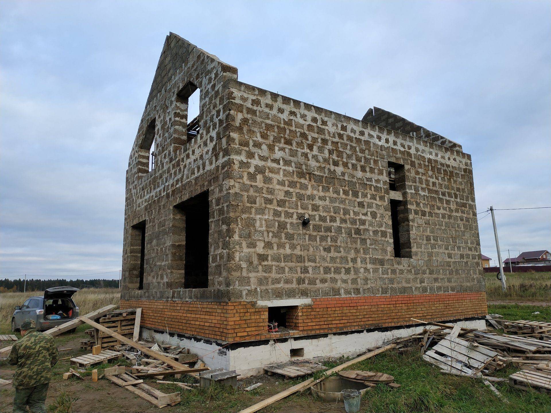 Дом из арболита: плюсы и минусы постройки из арболитовых блоков
