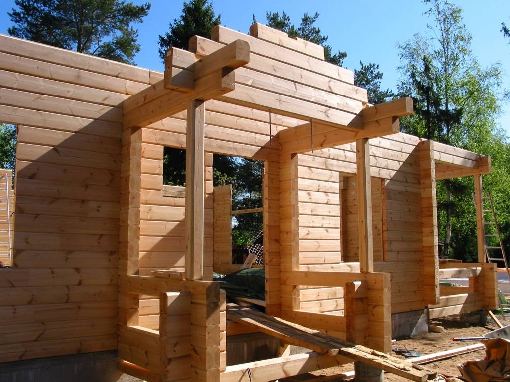 Выбираем материал для строительства деревянного дома