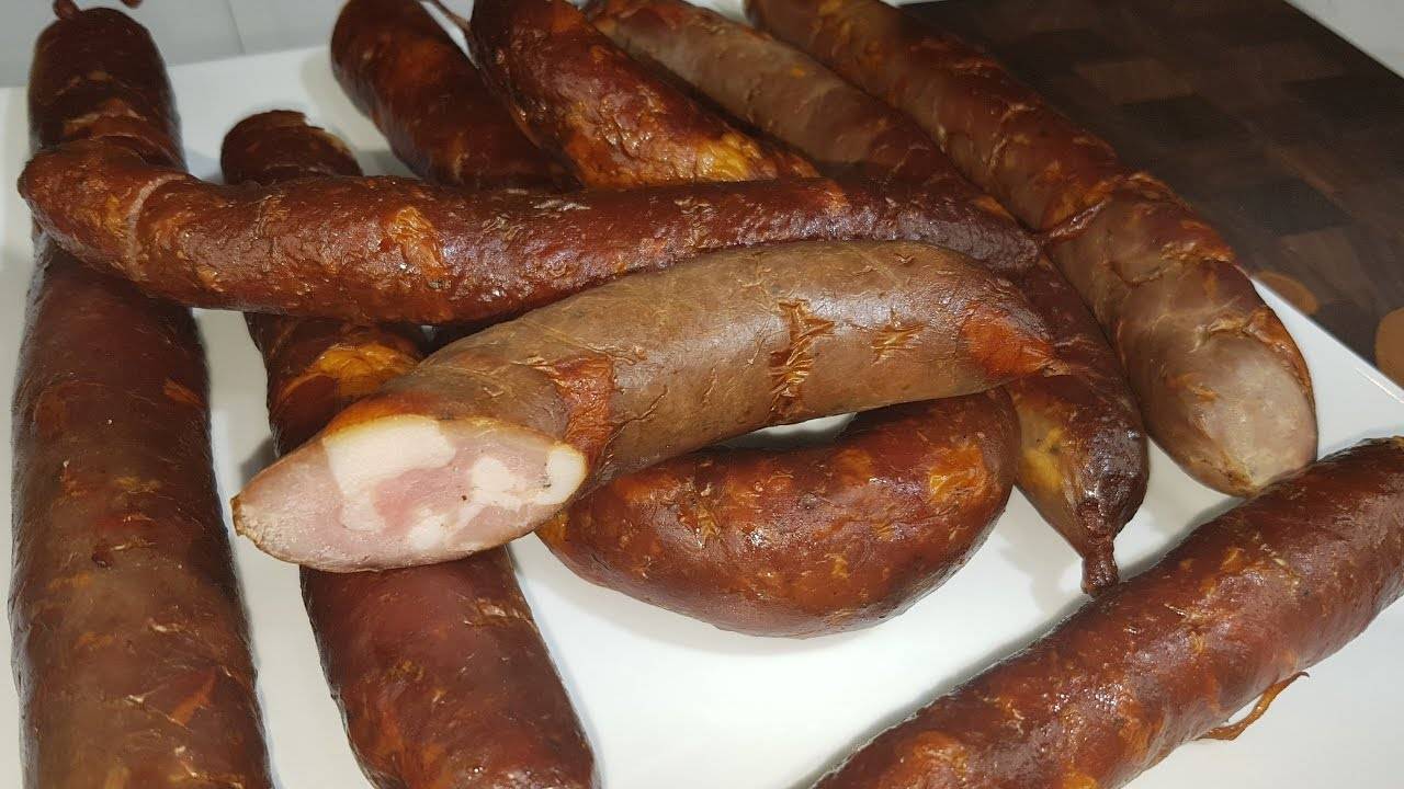 Лучшие рецепты копченой колбасы в домашних условиях