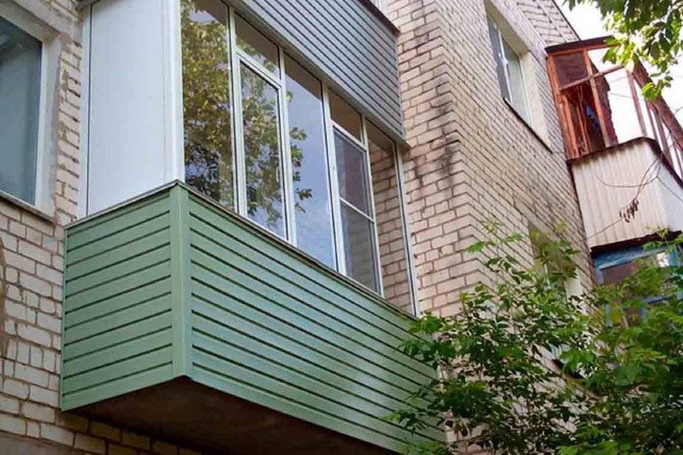 Чем обшить балкон. выбор материалов для внутренней отделки балкона или лоджии в 2021 году. – профессиональное остекление. отделка балконов в петербурге и области.