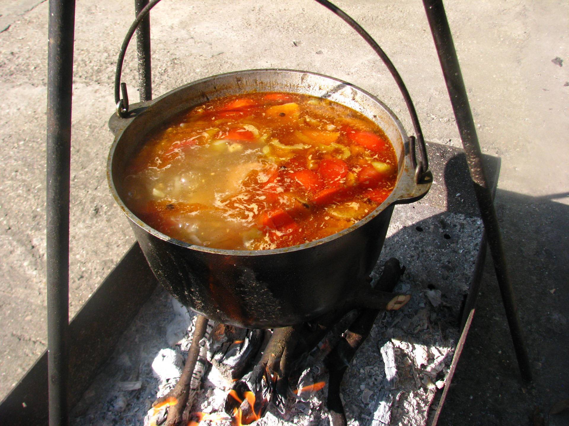 Суп в походе: рецепты походного супа, как сварить на костре