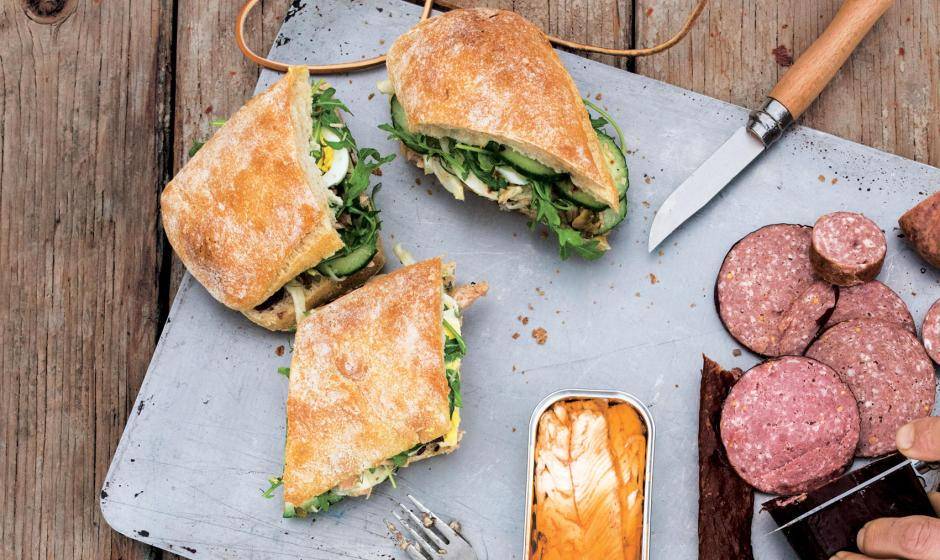 Меню на пикник: бутерброды, закуски, завернутые в лаваш, домашняя выпечка. идеи для пикника