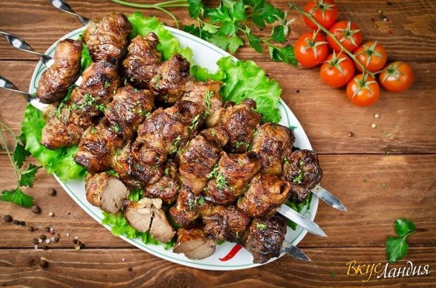 Шашлык из куриной печени: приготовьте на мангале сочным, нежным, ароматным