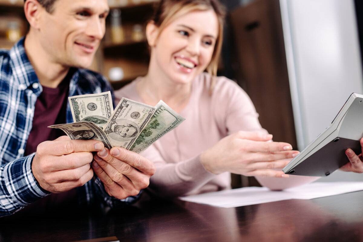 10 проверенных способов, как привлечь больше денег в свою жизнь