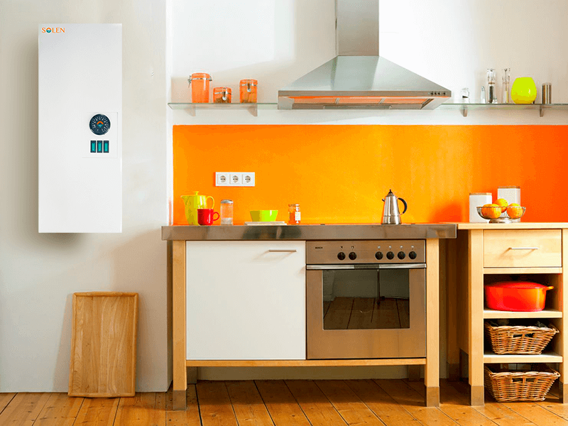 Дизайн кухни с напольным газовым котлом фото