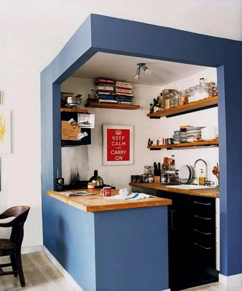 Маленькая кухня площадью 5 кв. метров: реальные фото примеры