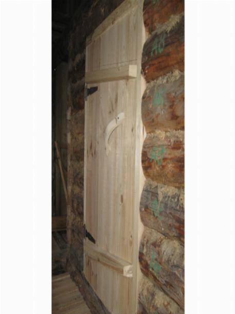 Как утеплять деревянные входные двери: методы и материалы, фото и цена