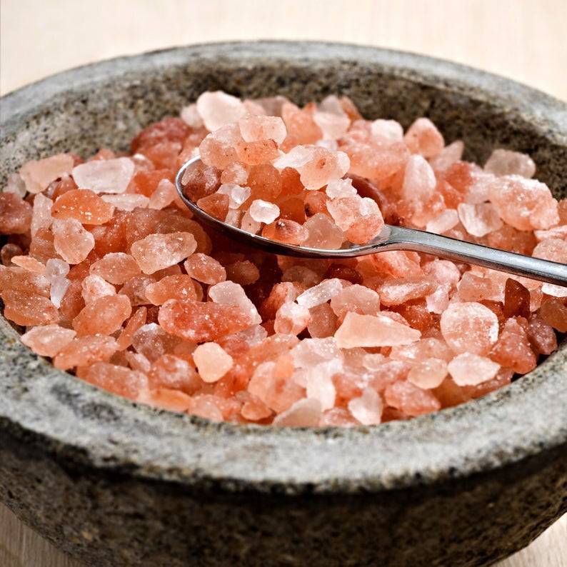 Гималайская соль для бани - польза и вред, как использовать, абажур, панно, чаша, монтаж