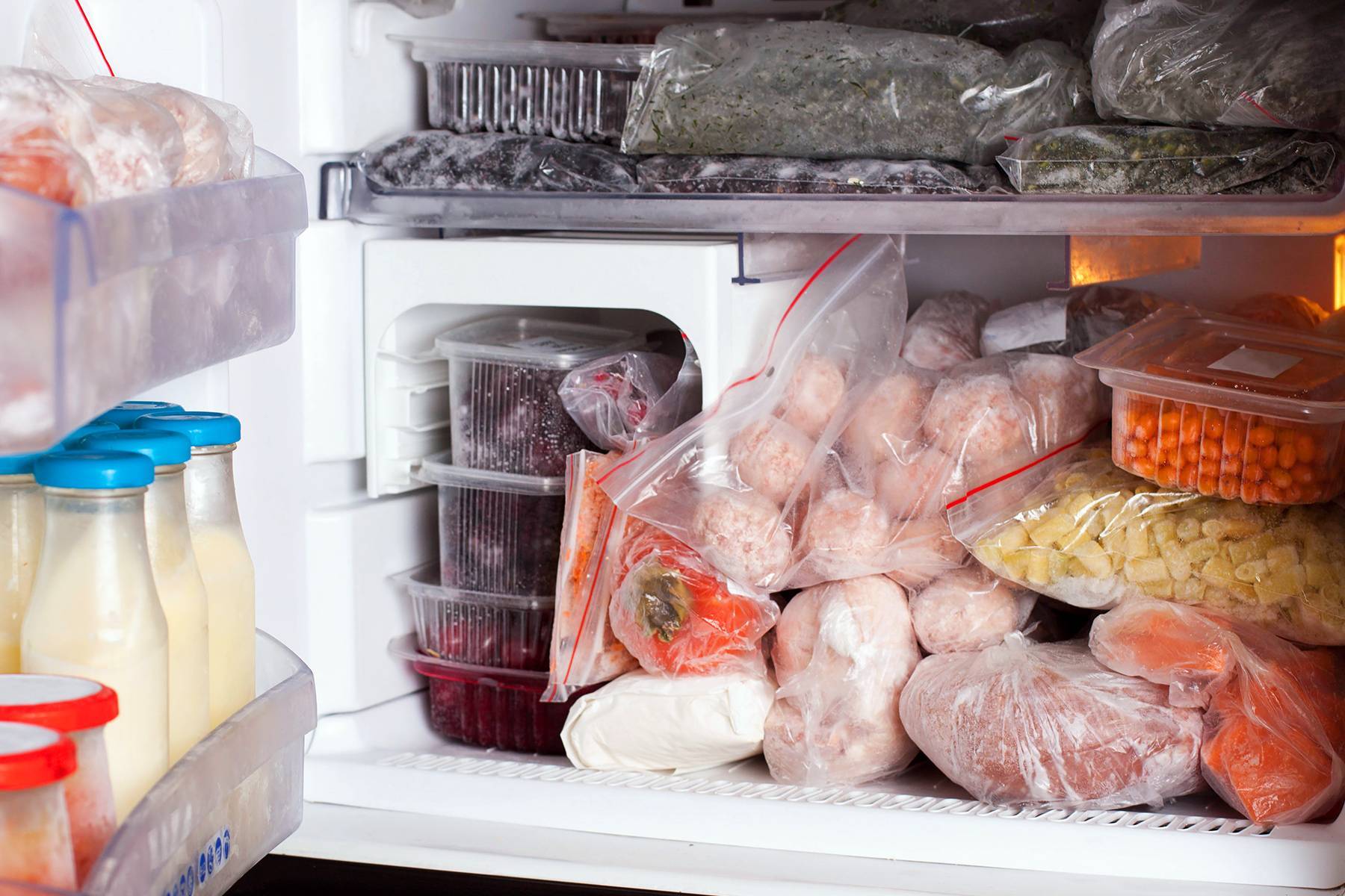 Протухло мясо в холодильнике - как избавиться от запаха тухлятины | что делать, чтобы убрать запах